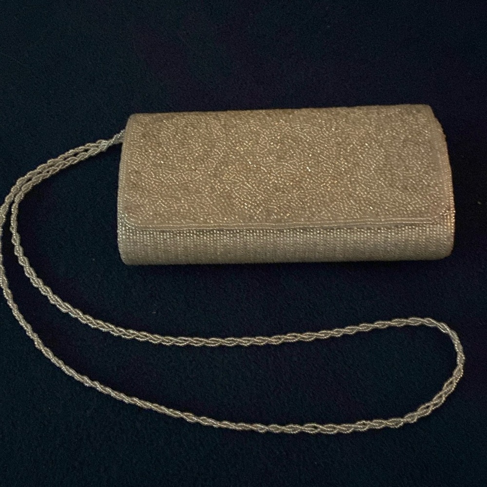 LaRegale Silver Beaded bag than can be a clutch or shoulder bag